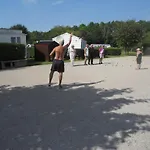 Les Marguerites Camping 3*