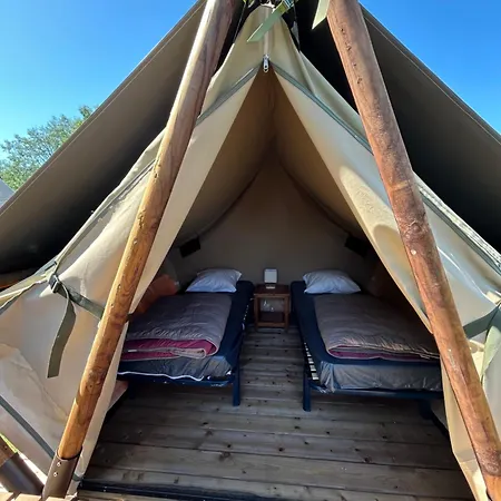 Camping Les Marguerites 3*